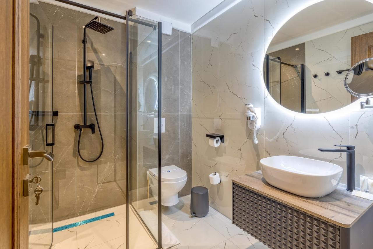 San Valentino Palace Aparthotel Umag Luaran gambar