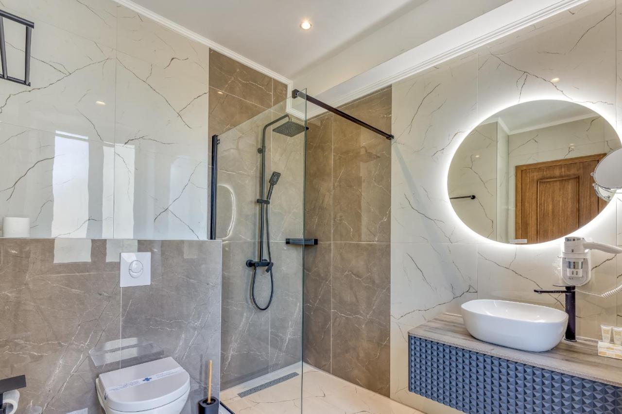 San Valentino Palace Aparthotel Umag Luaran gambar