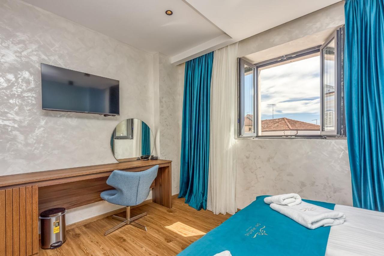 San Valentino Palace Aparthotel Umag Luaran gambar